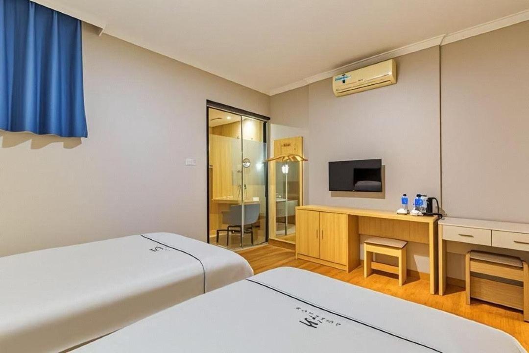 Qiqiaowu Hotel Beijing Daxing Airport Line Caoqiao Subway Station Branch מראה חיצוני תמונה